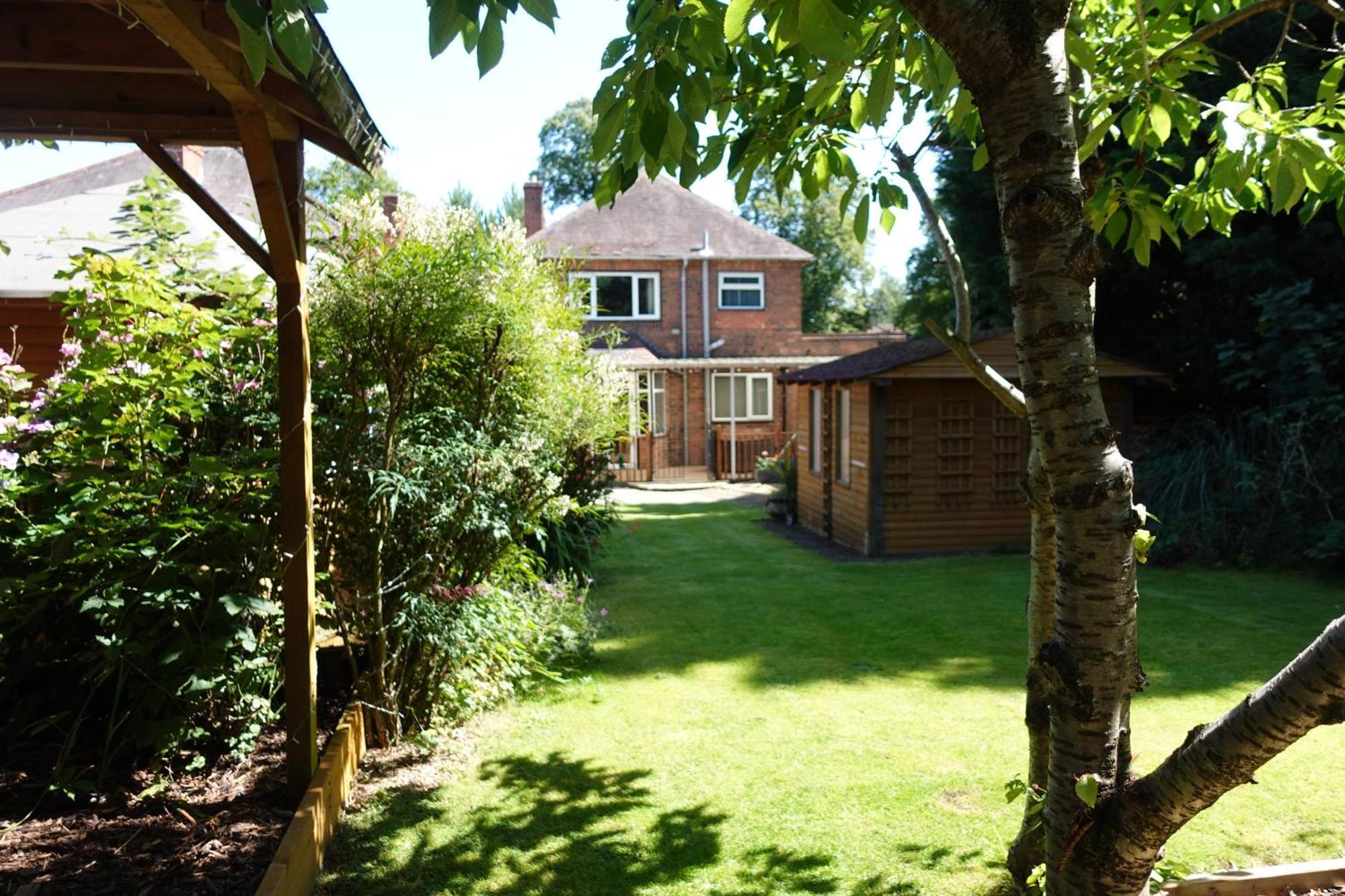 Huge 9 Bed Property Sleeps 17, Near Nec, City Centre, Hs2 Birmingham Exterior foto