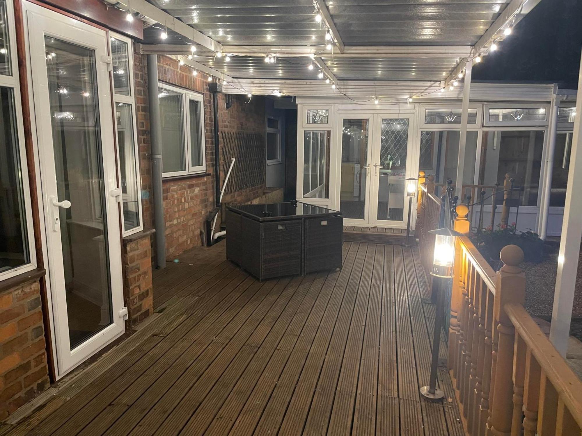 Huge 9 Bed Property Sleeps 17, Near Nec, City Centre, Hs2 Birmingham Exterior foto